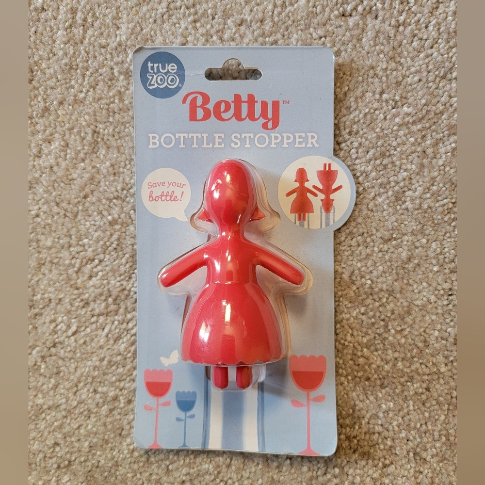 Betty Bottle Stopper Wine Saver New in Box